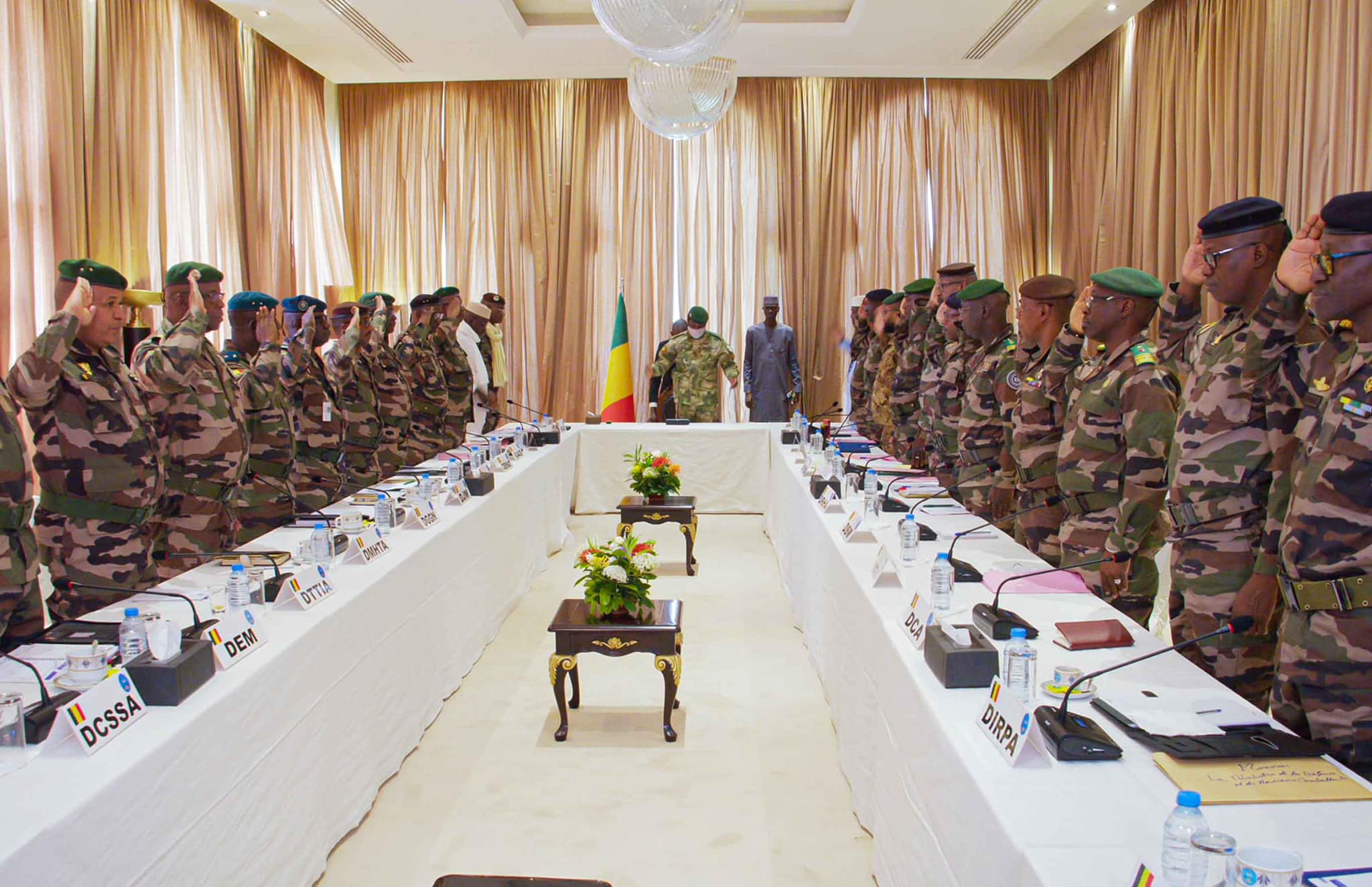 Défense nationale : Les orientations du Colonel Assimi Goïta aux chefs militaires